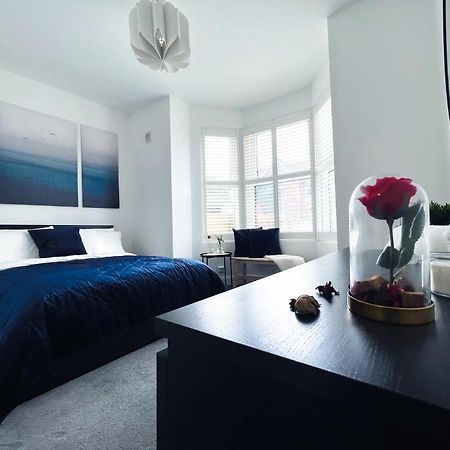 Апартаменти Stylish 3 Bed Flat With Garden Лондон Екстер'єр фото